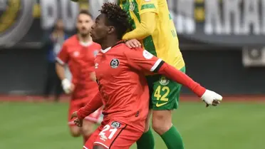 Manisa FK'da Demba Diallo ile yollar ayrıldı