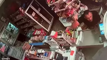 Dondurma iadesini kabul etmedi, pala ile saldırıya uğradı