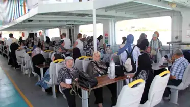 Gaziantep'te Yaşlılara Feribotla Tarihle Dolu Keyifli Bir Gezi Düzenlendi