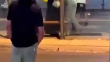 Konya'da Otobüs Durağında Kavga