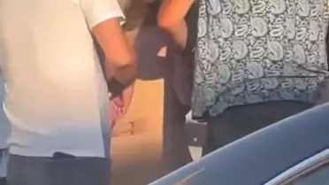 Yer: İstanbul! Aracından iner inmez saçına yapıştı