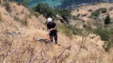 Uçurumda Bulunan Genç Hastaneye Kaldırıldı