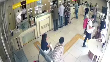 Küçük Çocuğun Hayatını Kurtaran Güvenlik Görevlisi