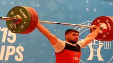Sefkan Sümen'den Avrupa'da Tarihi Başarı