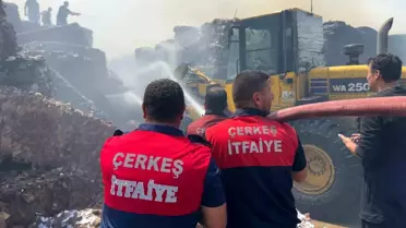 Çankırı'da Kağıt Fabrikasında Yangın Kontrol Altına Alındı