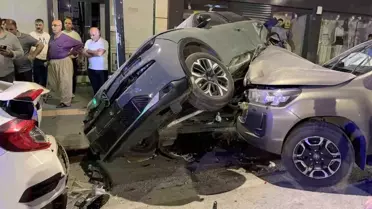 Tatvan'da Zincirleme Trafik Kazası