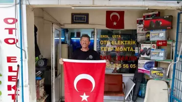Ümraniye Belediyesi, 'Terörsüz Türkiye' Kampanyası Kapsamında 40 Bin Türk Bayrağı Dağıtacak