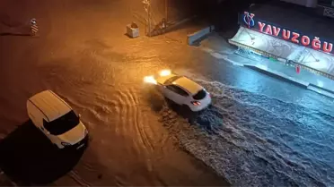 Ankara'da şiddetli yağış hayatı felç etti