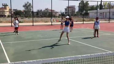 Antalya'da Yeni Tenis Kursu Başladı