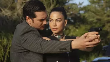 Demet Özdemir'den Aşk Hakkında Çarpıcı Açıklamalar