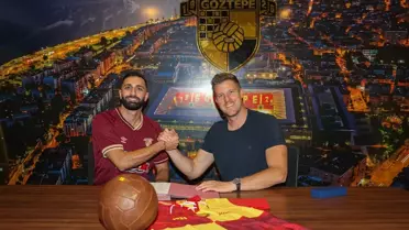 Göztepe, Efkan Bekiroğlu ile Anlaştı