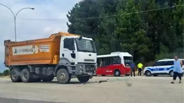 Düzce'de Trafik Kazası: 4 Yaralı