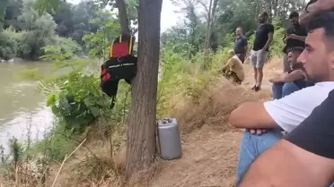 Sakarya Nehri'nde kaybolan genç için arama çalışmaları devam ediyor