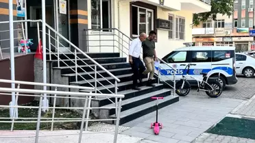 Manisa'da Kazada İki Ölü, Sürücü Tutuklandı