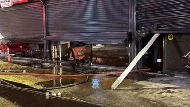 Sakarya'da Yangın Paniği: 4 Dükkan Alev Alev Yandı