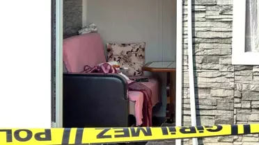 Sakarya'da 70 Yaşındaki Adam Silahla Vurulmuş Bulundu