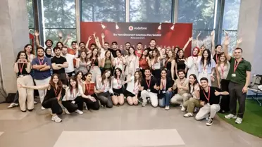 Vodafone'un Genç Yetenek Programı'na 48 Genç Katıldı