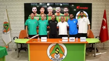 Alanyaspor 5 Futbolcuyla Sözleşme Yeniledi