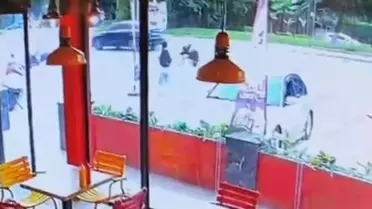 Sapanca'da Motosikletle Otomobil Çarpıştı: 1 Yaralı