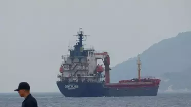 Çanakkale'de Kargo Gemisi Arızalandı