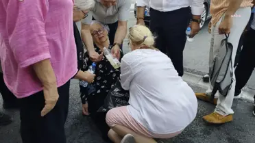 Tutuklu CHP'li başkanın annesi hastane önünde fenalık geçirdi