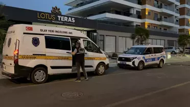 Almanya'dan Gelen Aile Havuzda Boğulan Çocuğa Yardım Etti
