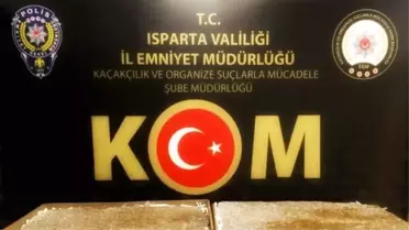 Isparta'da Kaçak Makaron Operasyonu