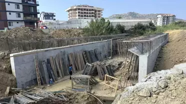 Gazipaşa'da İnşaat İşçisi Düşerek Yaralandı