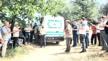 Vefat eden Kıbrıs gazisi son yolculuğuna uğurlandı