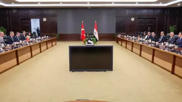 Hakan Fidan Mısır'da Görüşme Gerçekleştirdi