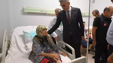 Depremzedelere Bakan Ziyareti