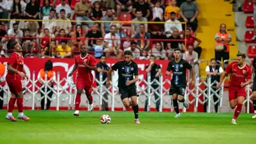 Kayserispor, Erciyes'i 3-0 Yendi