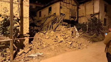 Balıkesir'de 6,1 Büyüklüğünde Deprem: Samanlık Yıkıldı