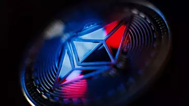 Ethereum ETF'lerine günlük 1 milyar dolar rekor giriş