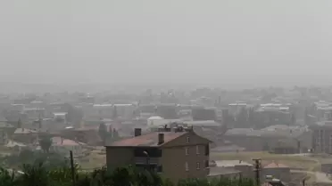 İlçede göz gözü görmüyor! Cudi ve Gabar dağları kayboldu