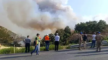 Mersin'de Orman Yangını: 90 Hane Boşaltıldı