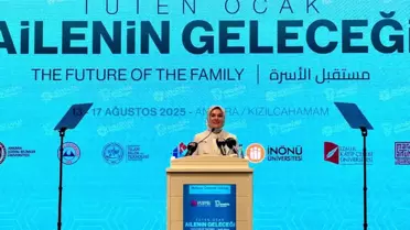 Aile ve Sosyal Hizmetler Bakanı'ndan Aile Vurgusu