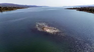 Sapanca Gölü'nde Tarihi Kilise Kalıntısı Ortaya Çıktı