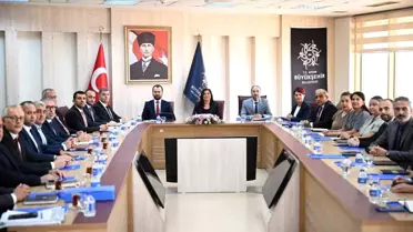 Özlem Çerçioğlu, AK Parti ile Yeni Yatırımlar Vadediyor