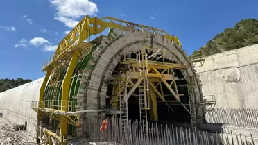 Tokat-Niksar Yolunda Çalışmalar Yüzde 83 Tamamlandı