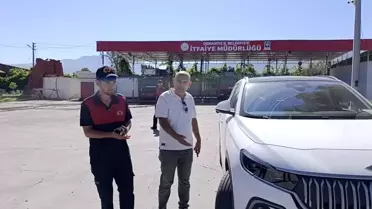 Osmaniye'de Elektrikli Otomobilin Bagajında Mahsur Kalan 5 Kedi Yavrusu Kurtarıldı