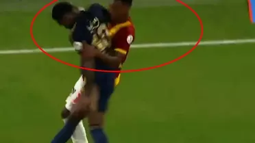 Göztepe, Fenerbahçe karşısında kırmızı kart bekledi