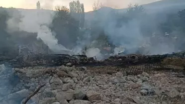 Çankırı'da Yangın: 6 Ev Küle Döndü