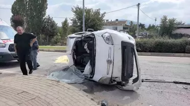 İnegöl'de Trafik Kazası: 2 Yaralı