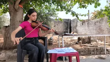 14 Yaşındaki Nisa'nın Keman Başarısı Büyük İlgi Gördü