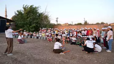Diyarbakır'da 'Çocuk Köy Şenlikleri' ile Yüzlerce Çocuğun Eğlencesi