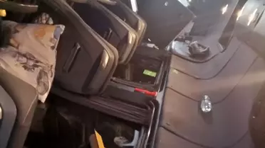 Midyat'a giden minibüs Bismil'de devrildi