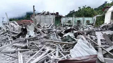 Myanmar'da Hava Saldırısı: 32 Ölü
