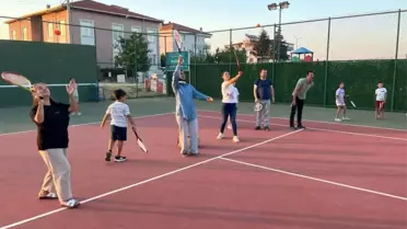 Aile Spor Şenliği Çal'da Renkli Görüntülerle Gerçekleşti