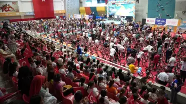 Samsun'da 4 Bin Çocuğa 'Camiye Gel Projesi' Hediyesi